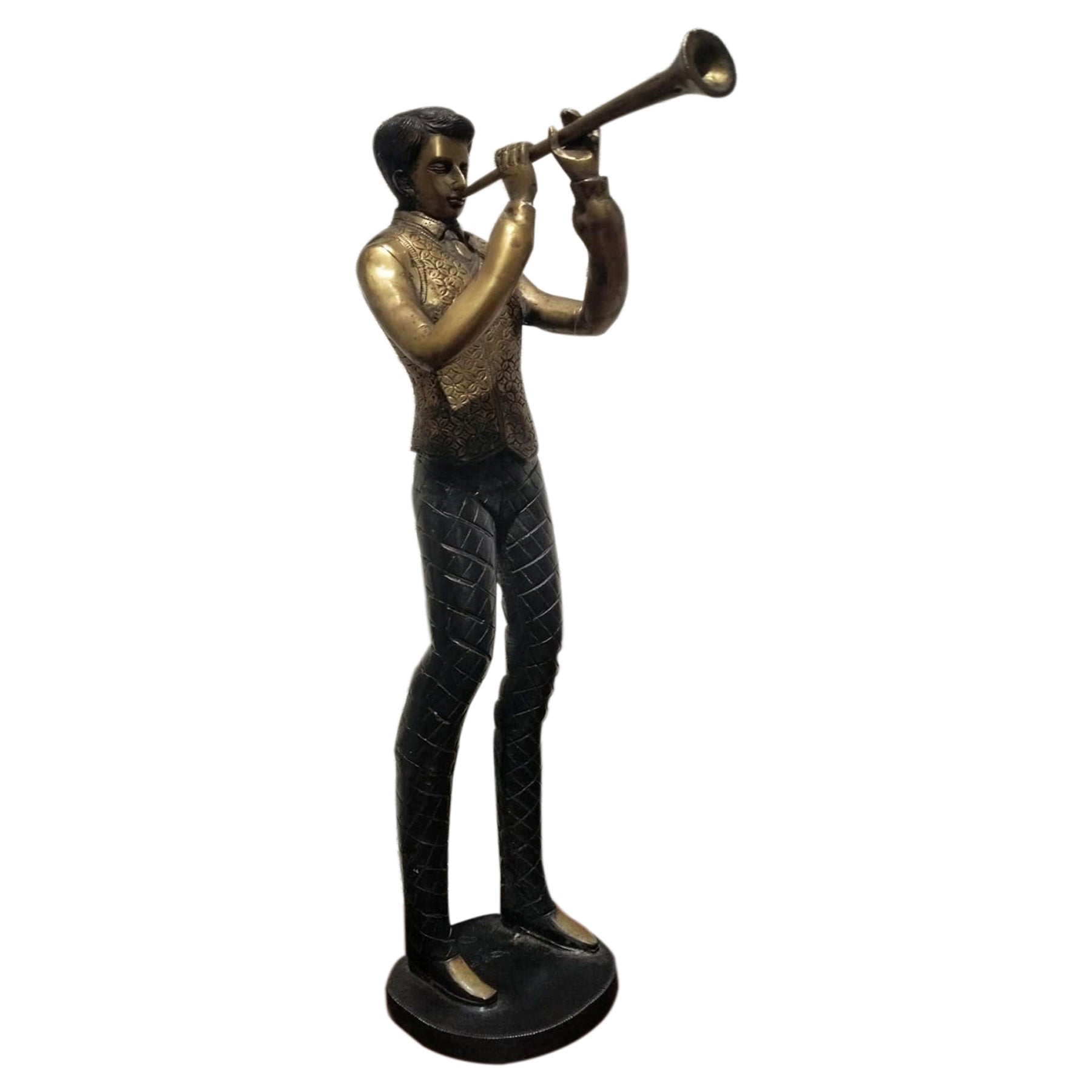 STANDING MAN MUSICIAN HOME DECOR