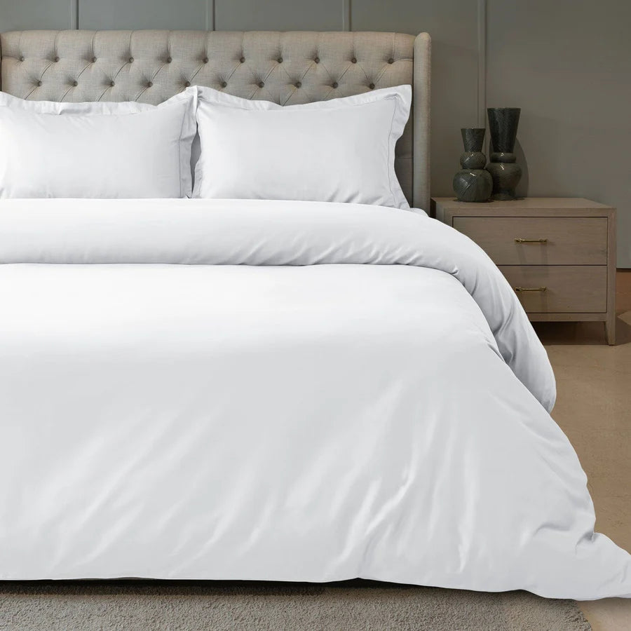 SUPIMA COTTON 900 TC WHITE PLAIN DOUBLE BEDSHEET