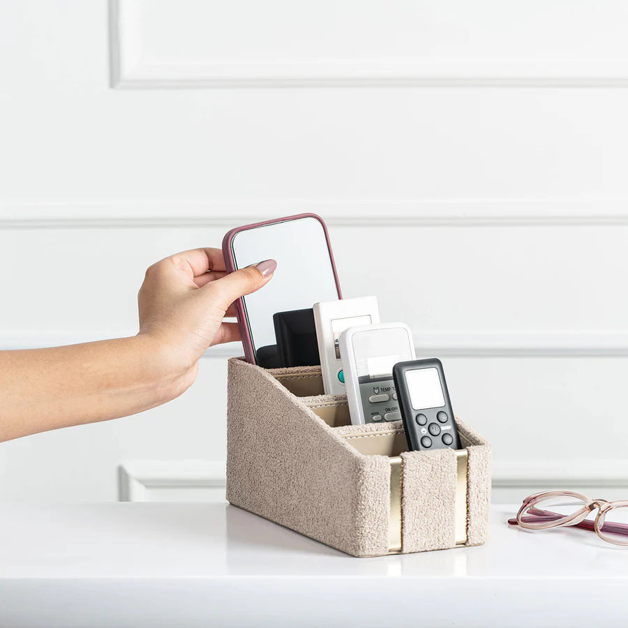 FRENCH BOUCLE METAL GOLD HANDCRAFTED REMOTE HOLDER