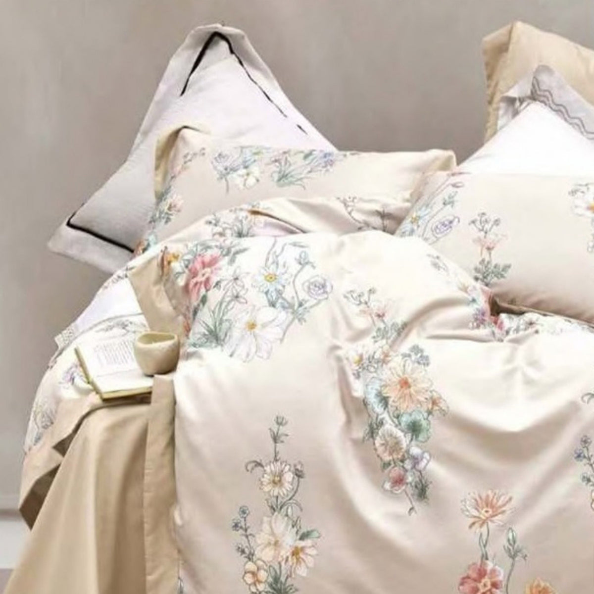FOUR SEASONS XL CREAM FLORAL DOUBLE BEDSHEET