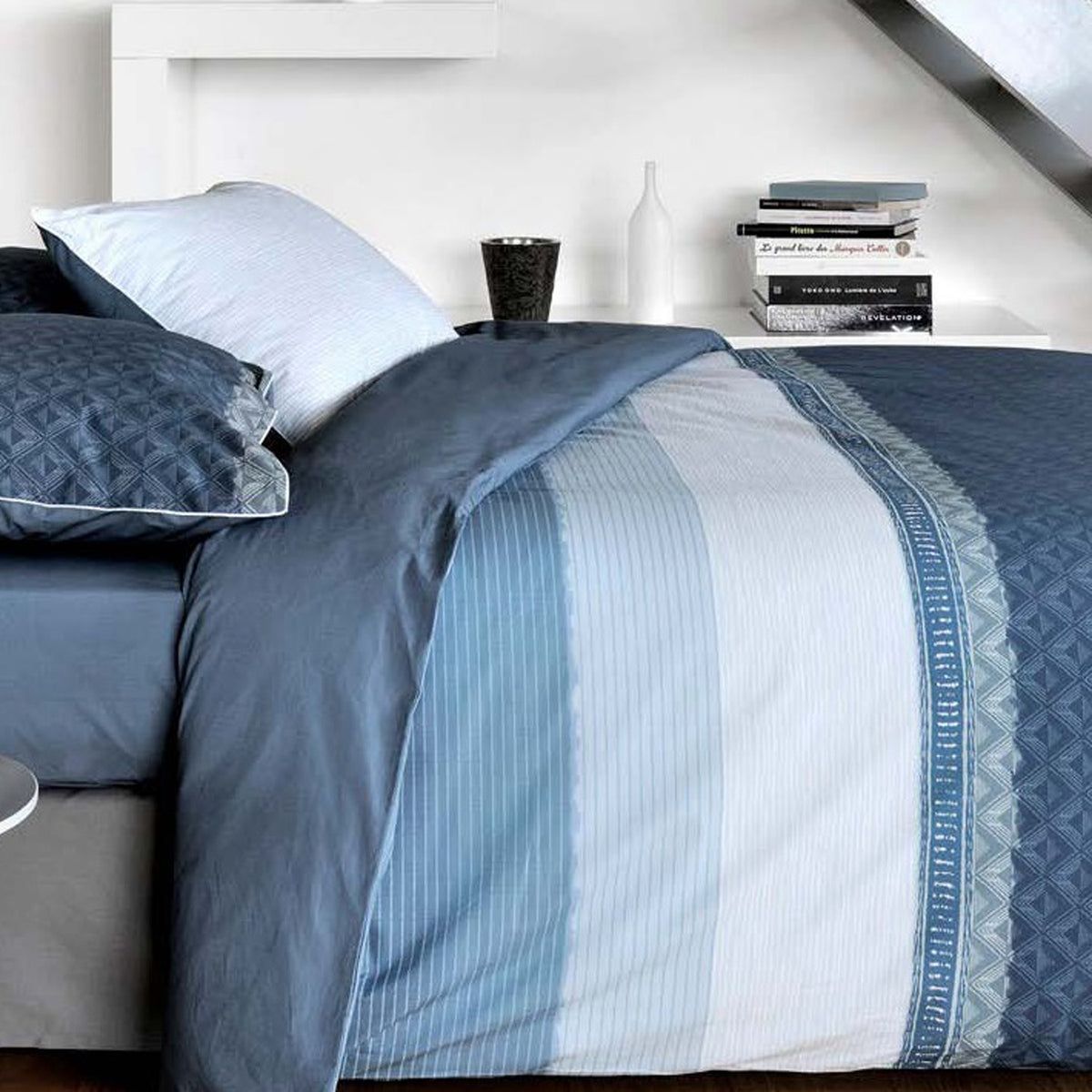 JULIE LAVARIERE VOYAGE DUVET COVER