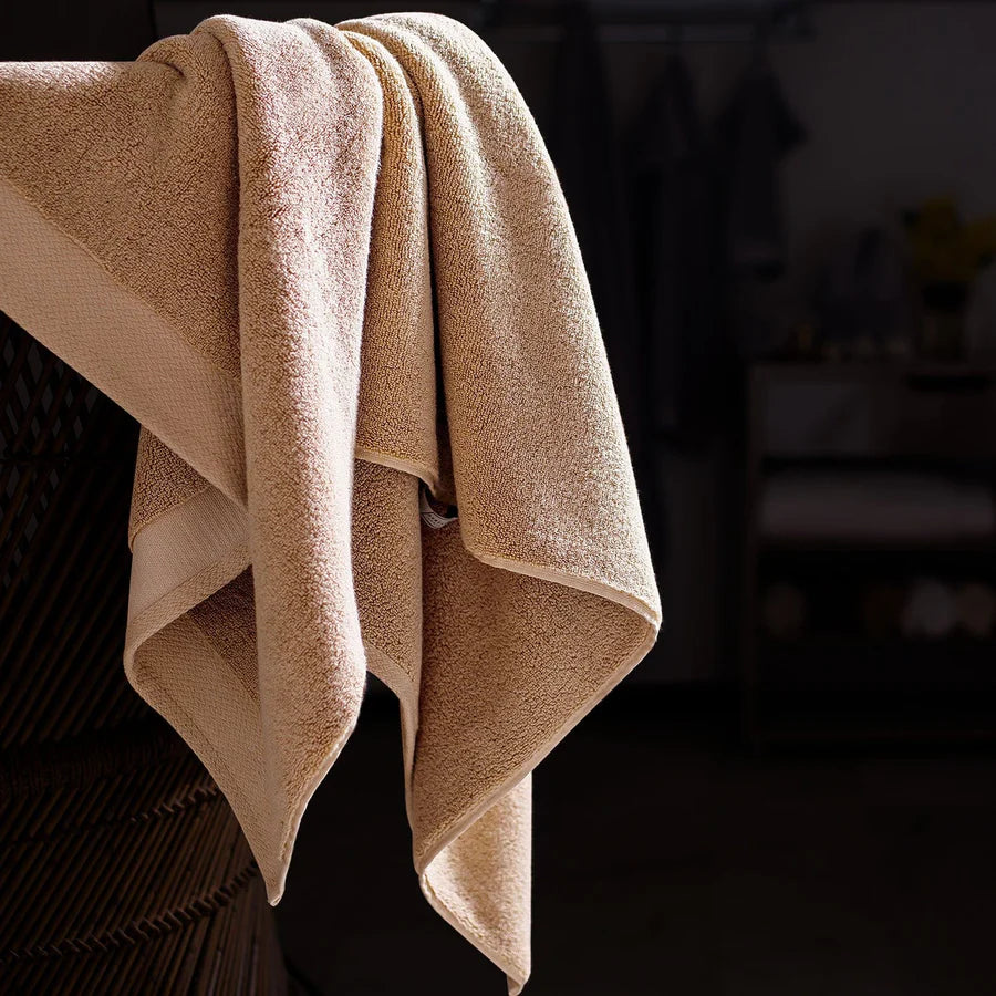 RESORT BEIGE LUXURY LARGE BATH TOWEL