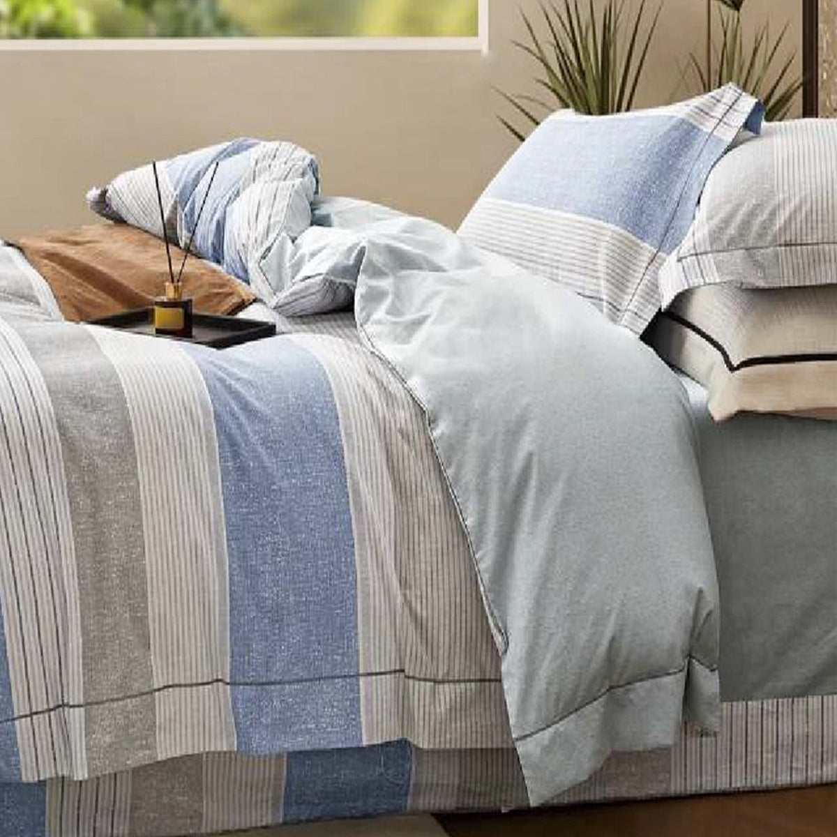 FOUR SEASONS XL BLUE STRIPED DOUBLE BEDSHEET