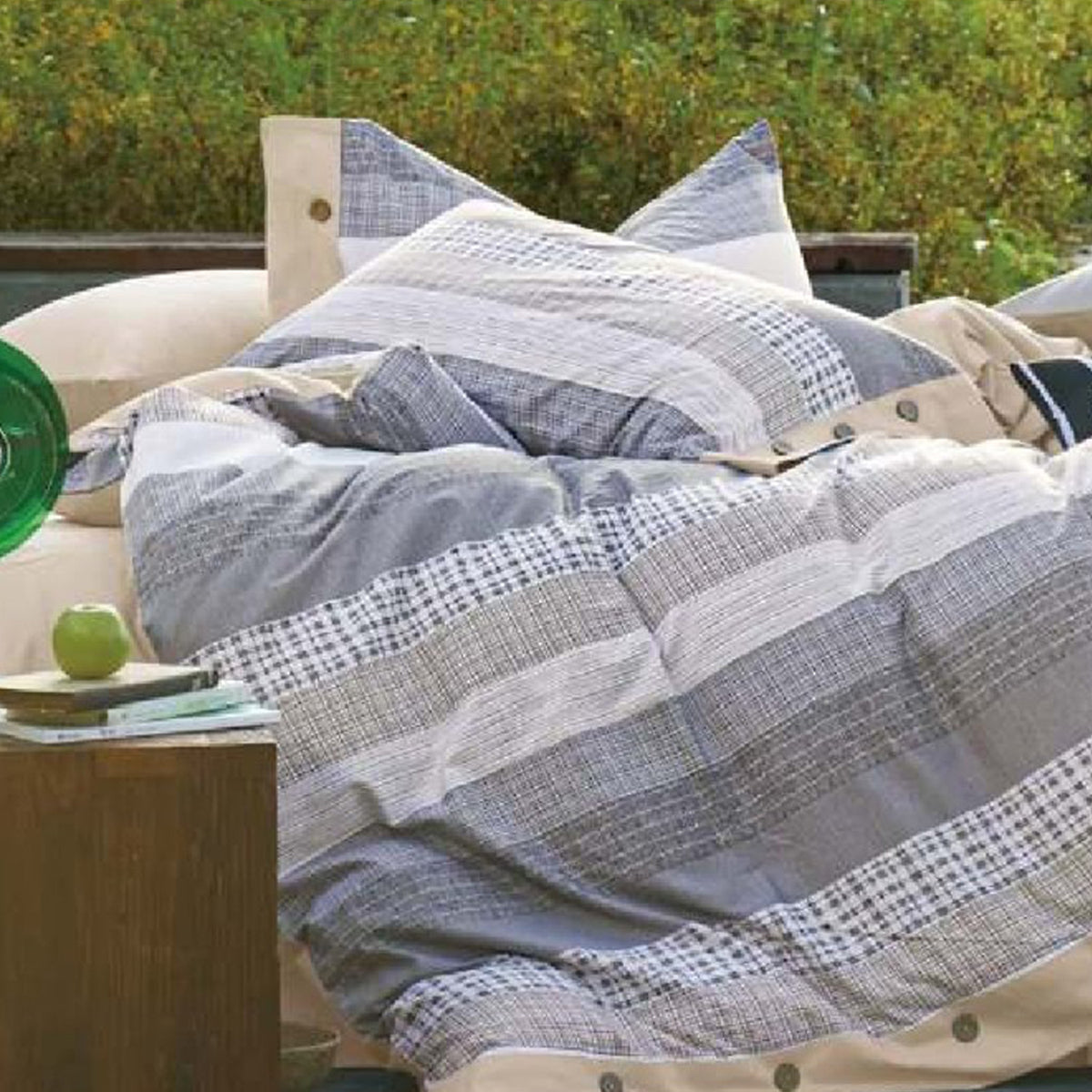 FOUR SEASONS XL BLUE STRIPED DOUBLE BEDSHEET