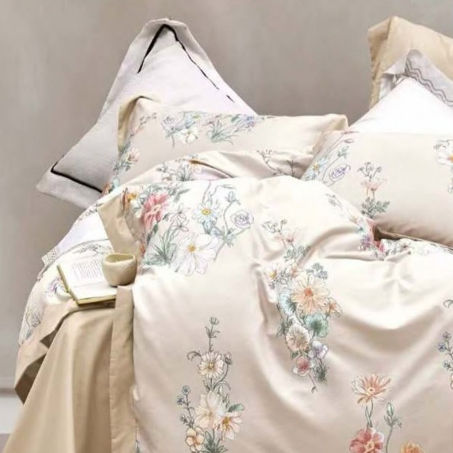 FOUR SEASONS XL CREAM FLORAL DOUBLE BEDSHEET