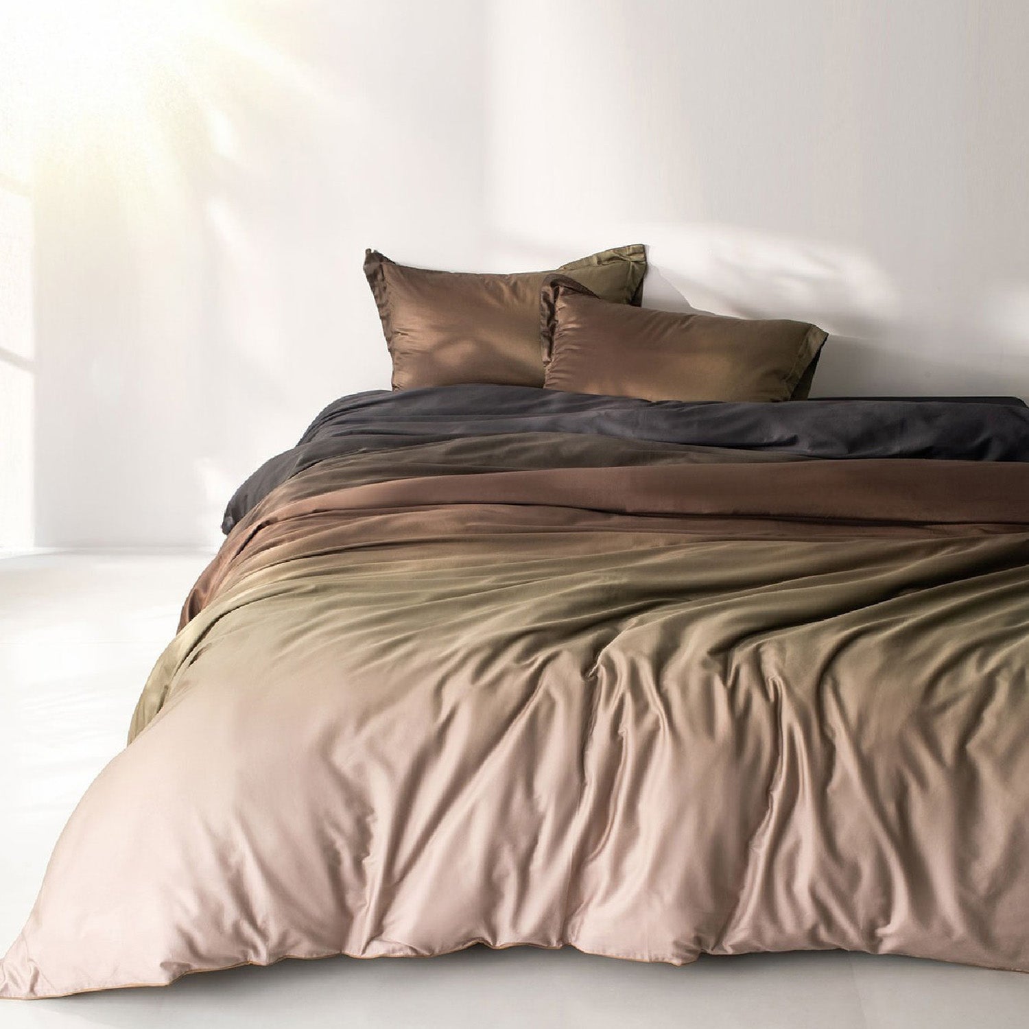 GLOBAL LIVING OMBRE BROWN MODERN DOUBLE BEDSHEET