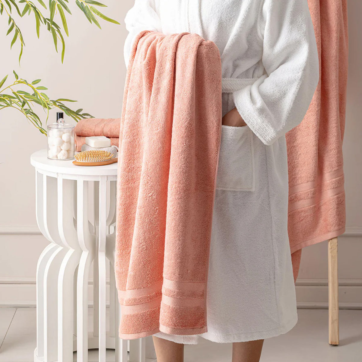 BAMBOO ORANGE LIGHTWEIGHT LUXURY BATH TOWEL