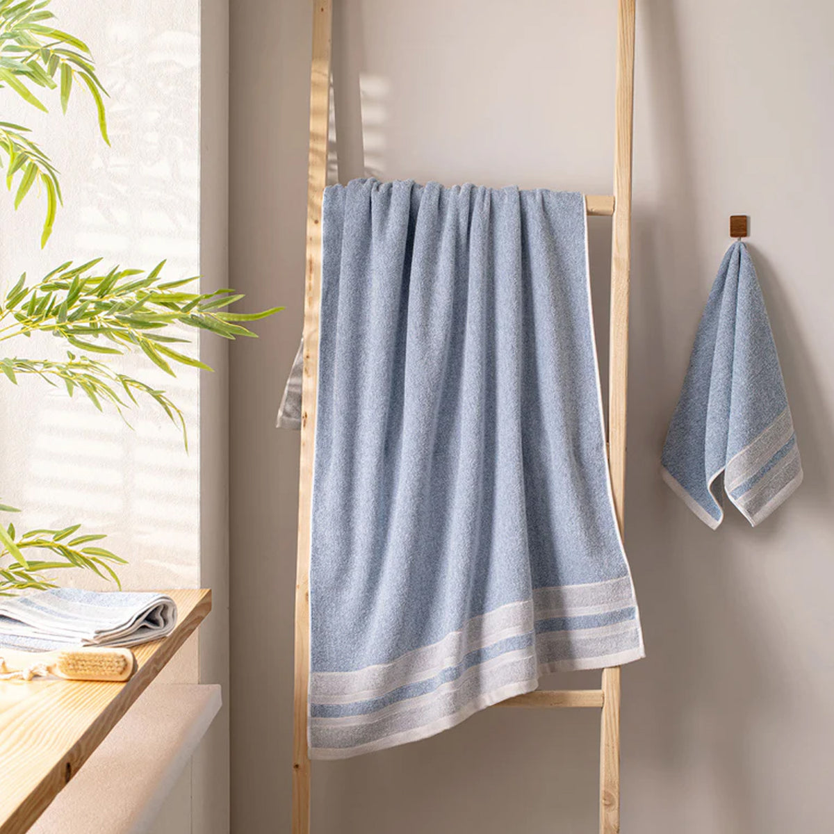 BAMBOO BLUE 100% LUXURY COTTON BATH TOWEL