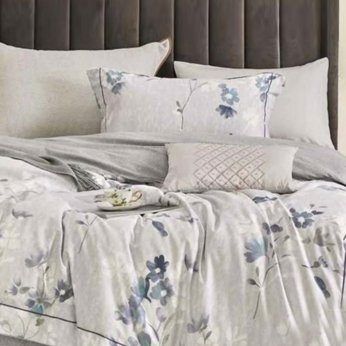 FOUR SEASONS XL CREAM FLORAL DOUBLE BEDSHEET