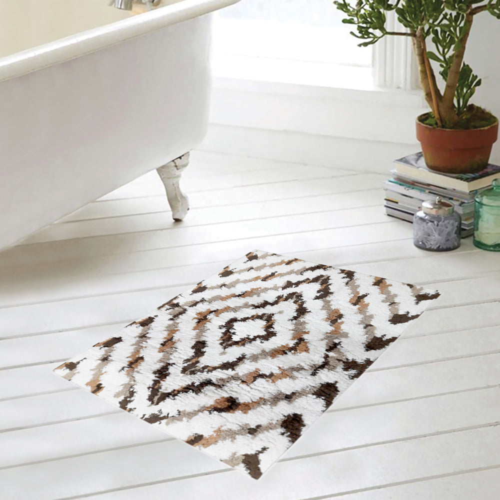 BATHMAT S2156 IKAT WHITE & BROWN